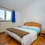 Hilde Blue-9 By Interhome * Медулин