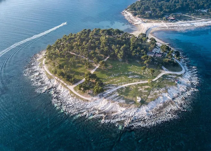 Hilde Blue-9 By Interhome *