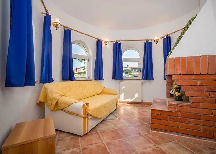 Hilde Blue-9 By Interhome Apartman Medulin