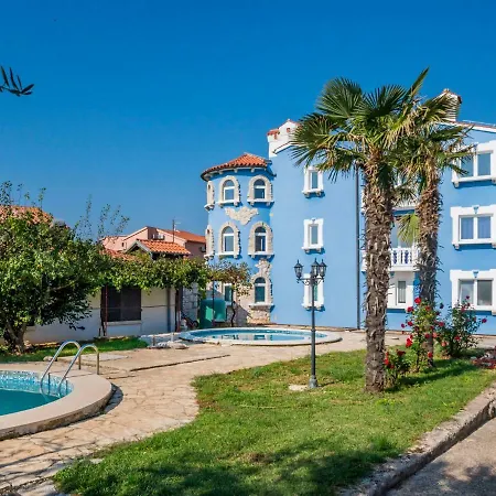 Hilde Blue-9 By Interhome * Medulin